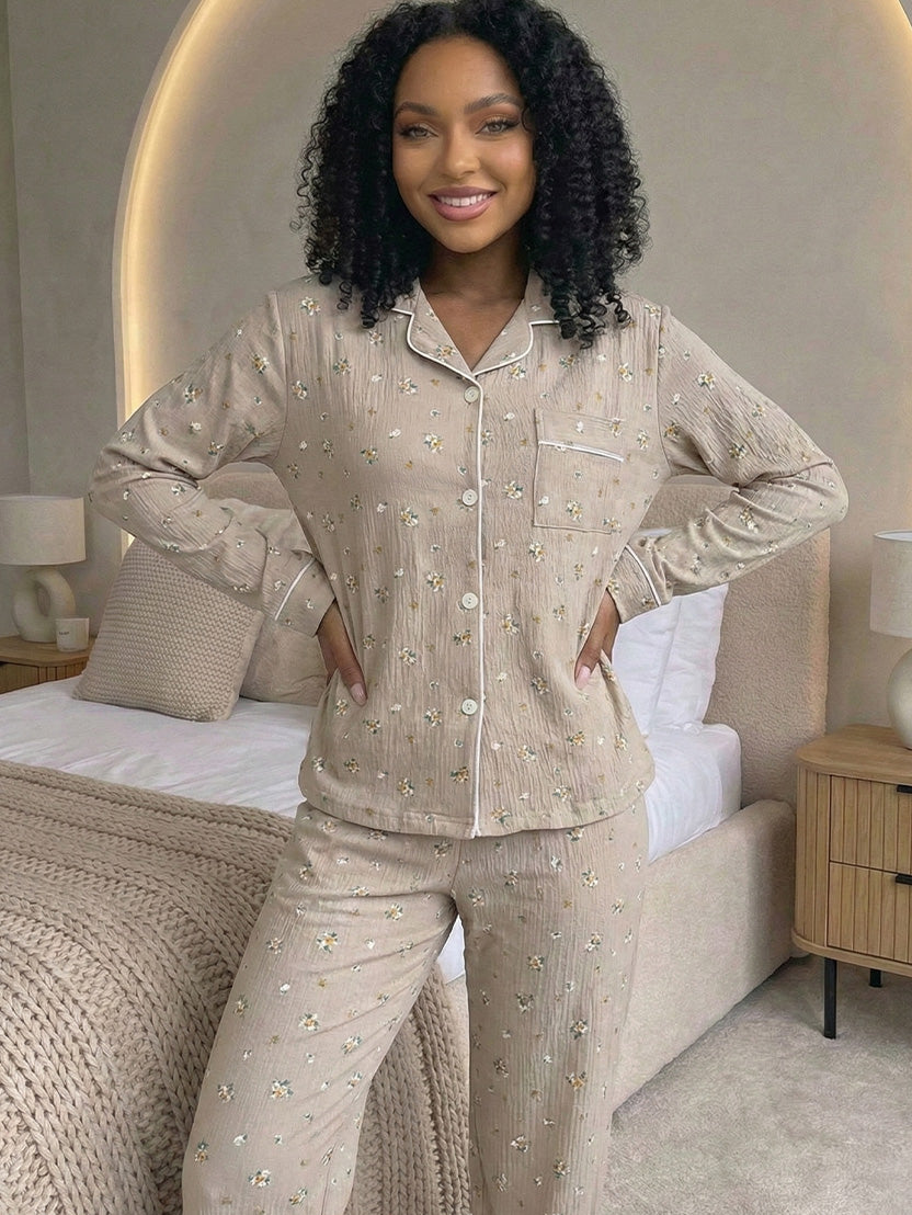 Women’s Crinkled Pajama Set – Long Sleeve Top & Pants for Spring and Fall