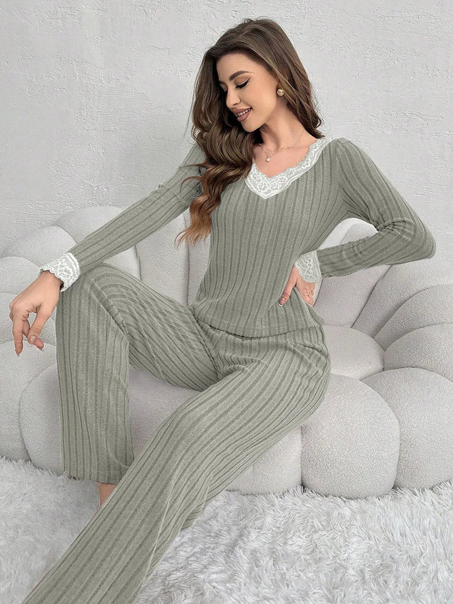 Women’s Warm Winter Pajama Set – Long Sleeve Top & Pants Sleepwear