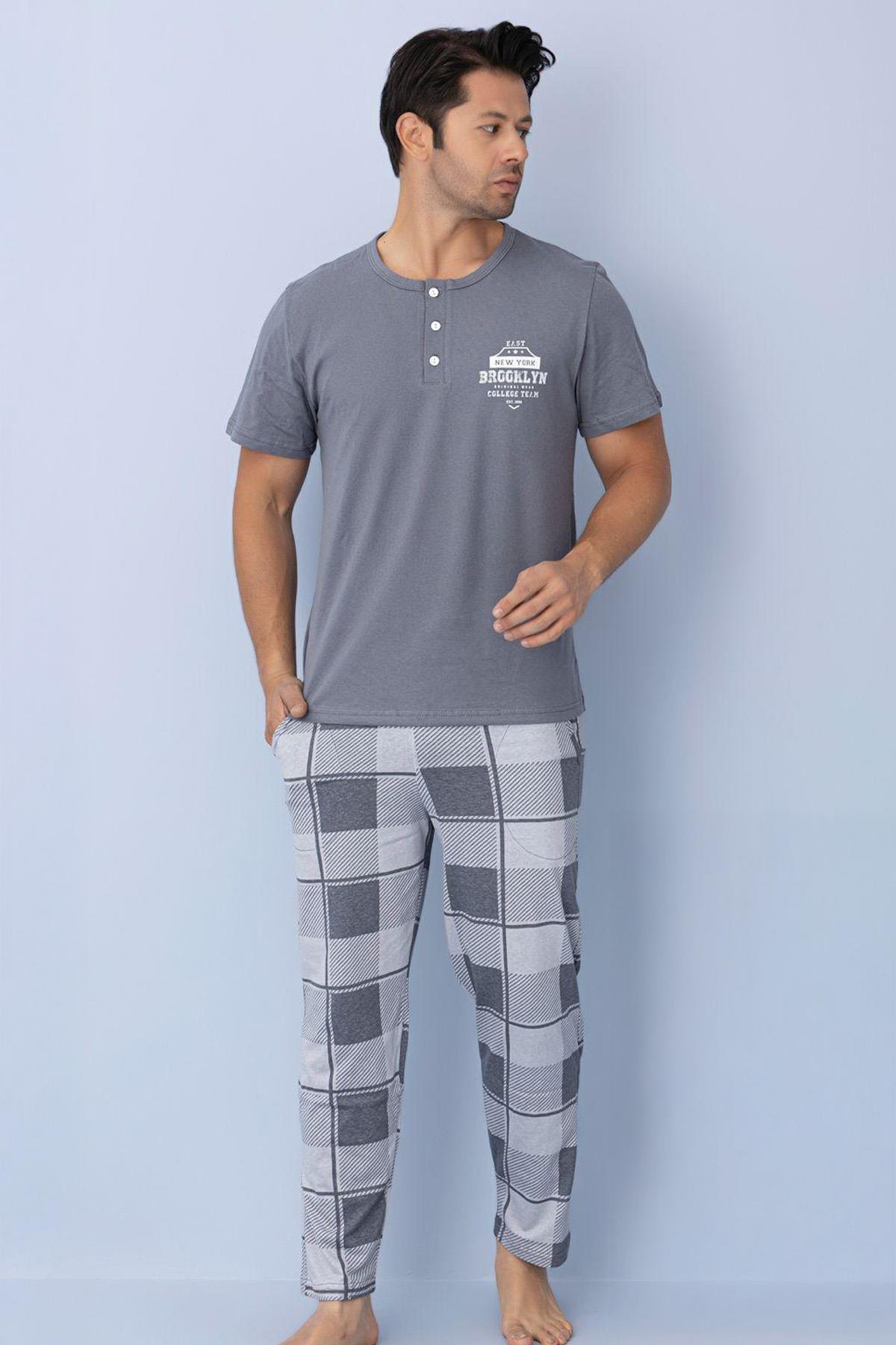 Erkek Baskılı Kısa Kol Altı Uzun Ve Ekose Desenli  Pijama Takımı Gri