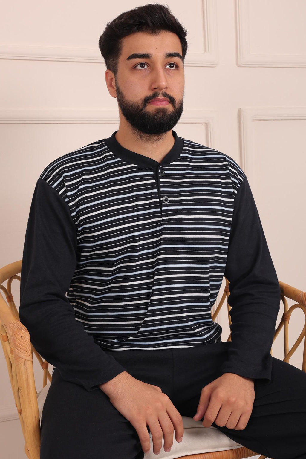 Erkek İnterlok Uzun Kol Yakası İki Düğmeli Yatay Çizgi Desenli  Altı Uzun Pijama Takımı