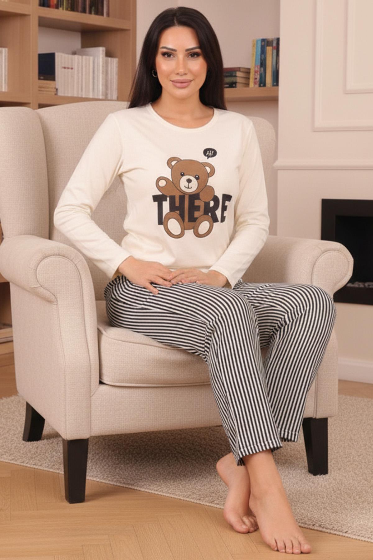 Kadın Ayıcık Baskılı Ve  Sloganlı  Altı  Desenli Bisiklet Yaka Uzun Kol Altı Uzun Penye Pijama Takımı