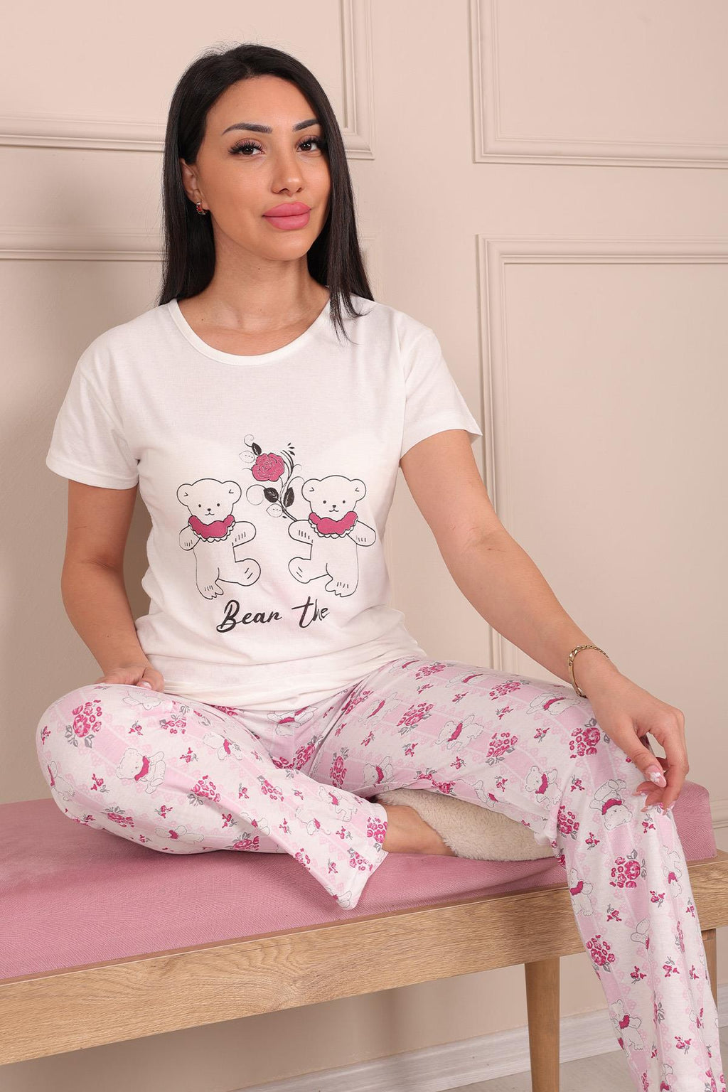 Kadın Ayıcık Desenli Bisiklet Yaka Kısa Kollu Altı Uzun Penye Pijama Takımı