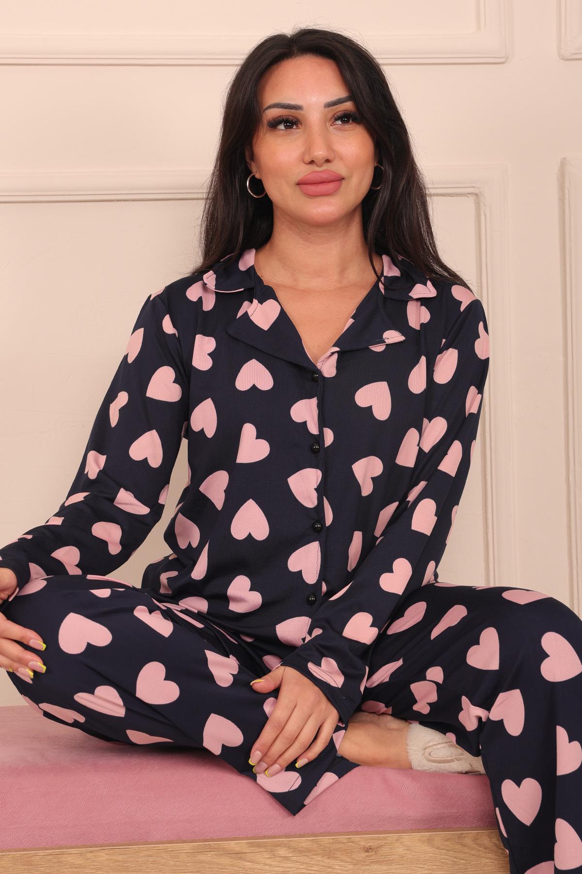 Kadın Kalp Desenli Önü Düğmeli Uzun Kol Altı Uzun Milan Kumaş Pijama Takımı