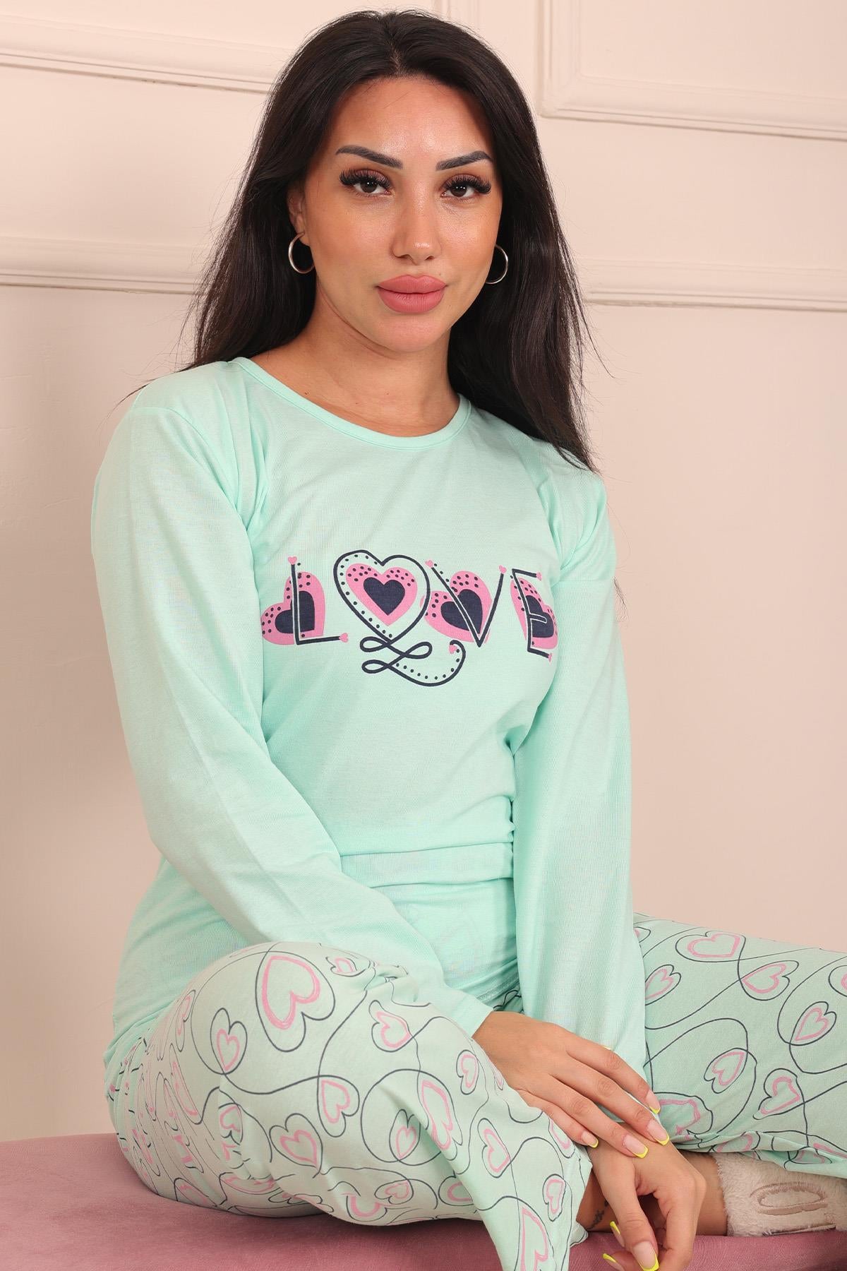 Kadın Love Sloganlı  Altı Sarmaşık Kalp  Desenli Bisiklet Yaka Uzun Kol Altı Uzun Penye Pijama Takımı