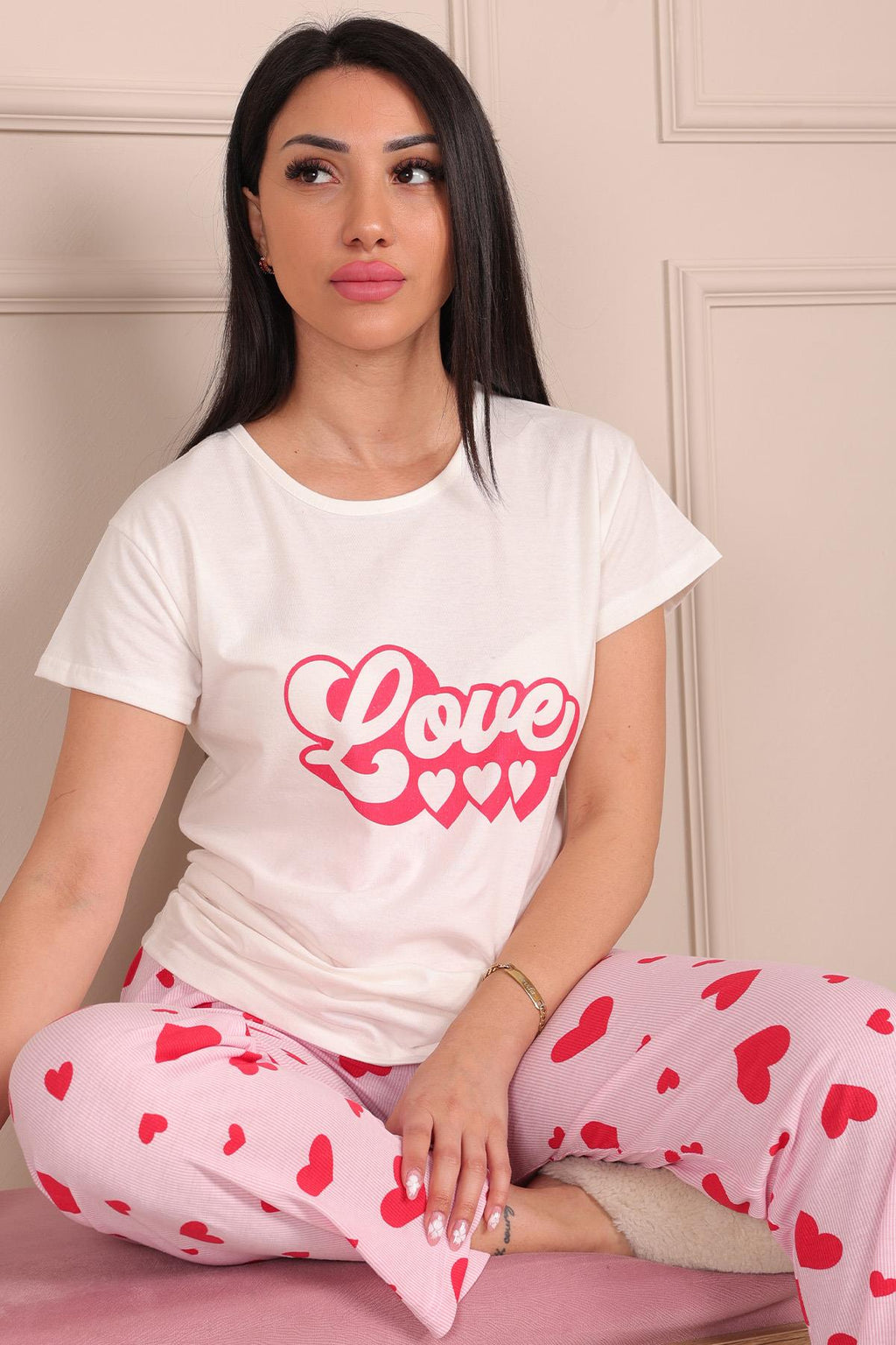 Kadın Love Sloganlı Bisiklet Yaka Kısa Kol Altı Uzun Penye Pijama Takımı