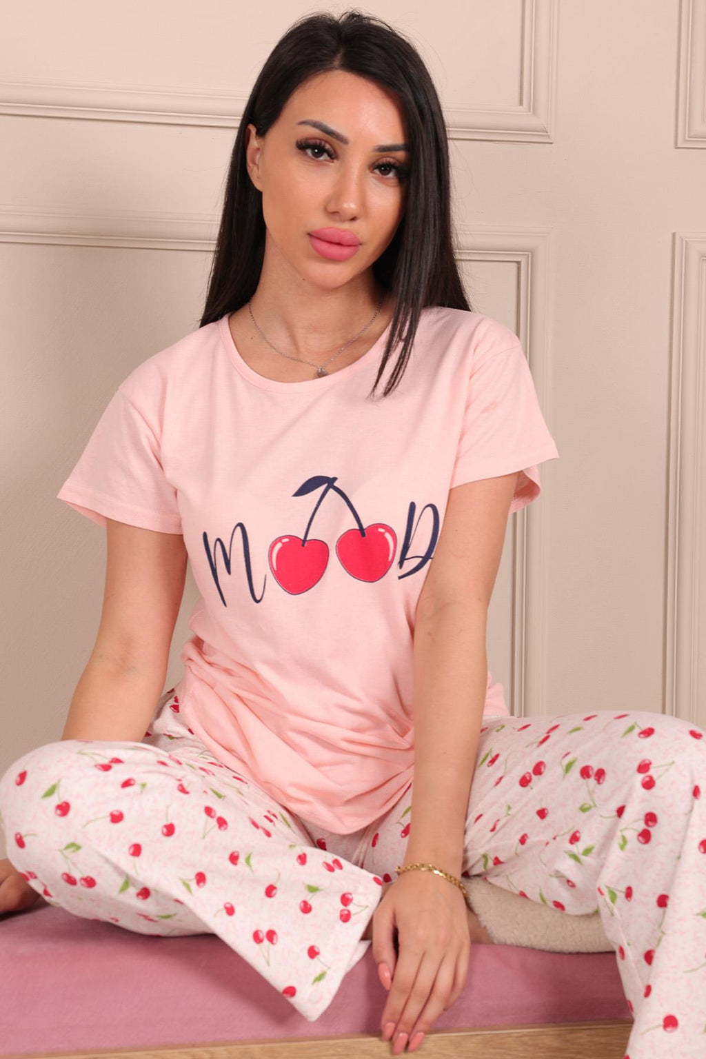Kadın Mood Sloganlı Vişne Desenli Kısa Kol Pijama Takımı Pudra