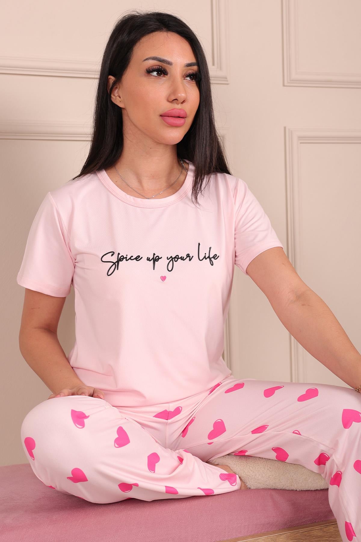 Kadın Sloganlı Ve Kalp Desenli Bisiklet Yaka Kısa Kol Altı Uzun Pijama Takımı Pembe