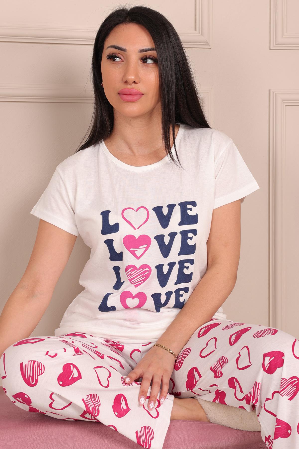 Love Sloganlı Altı Kalp Desenli Bisiklet Yaka Kısa Kollu Pijama Takımı BEYAZ