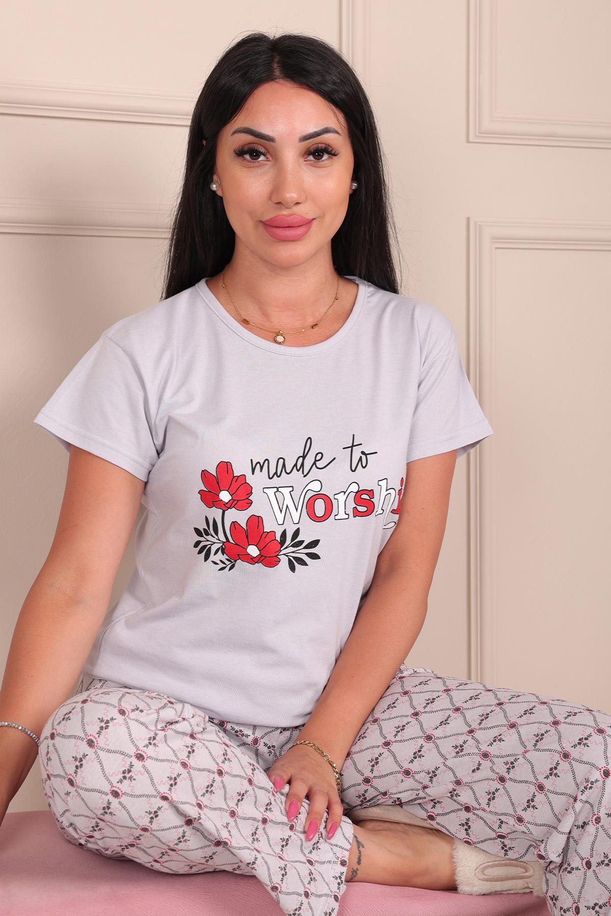 Made To Workship Sloganlı Çiçek Desenli Kısa Kol Alt Uzun Pijama Takımı Gri